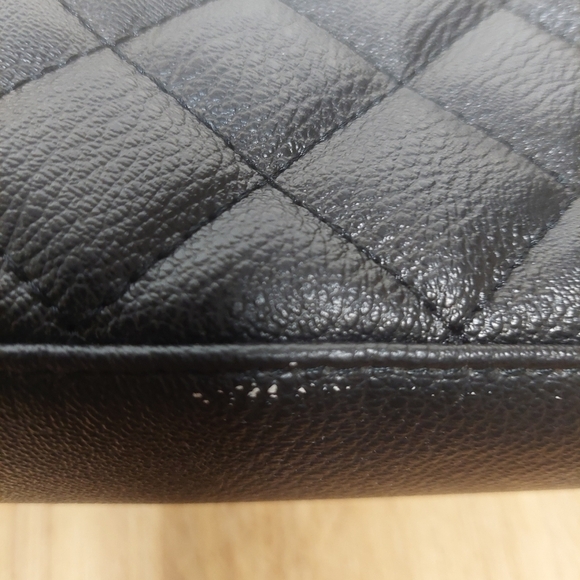 Elizabeth Grant Black Quilted Handbag/Purse - Picture 11 of 16